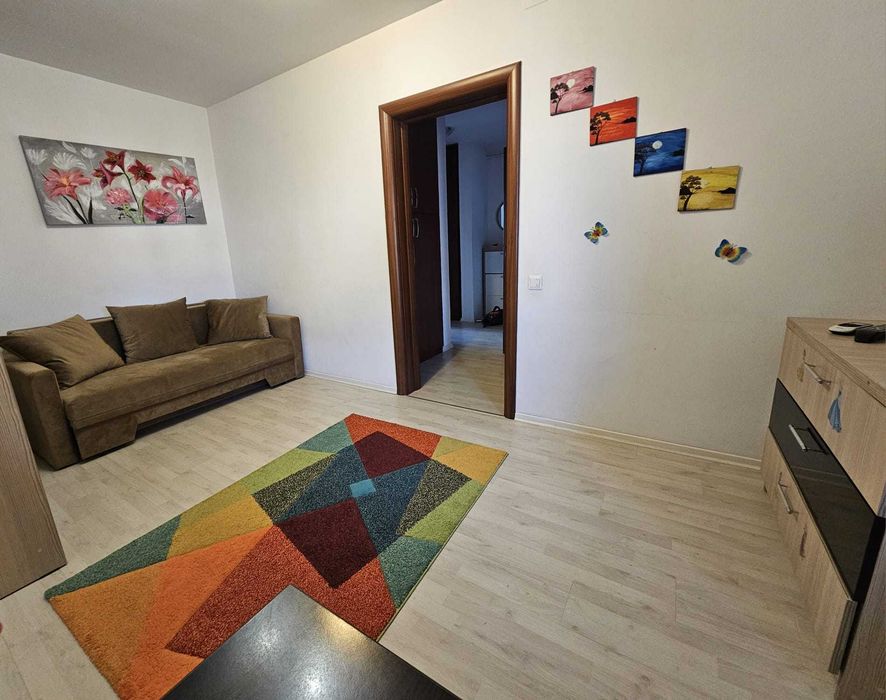 PROPRIETAR. VÂND apartament decomandat 2 camere Râul Doamnei - Drumul Taberei - Ghencea - Boxă la subsol