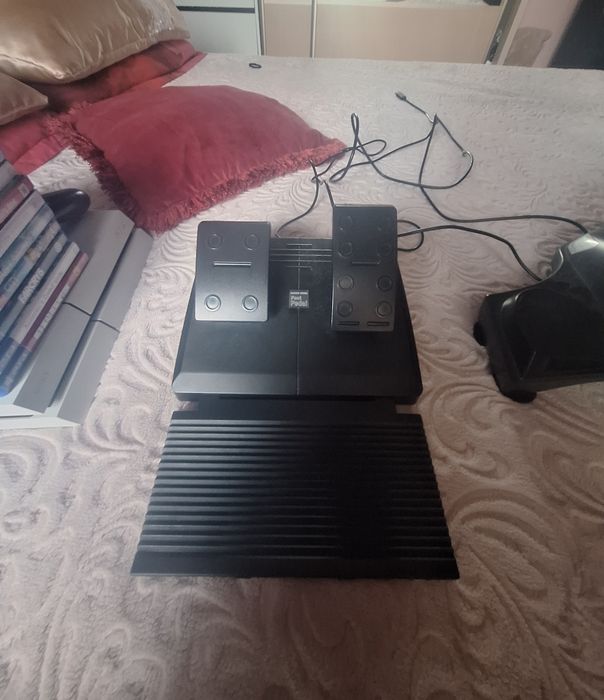 Ps4 de vânzare puțin folosit