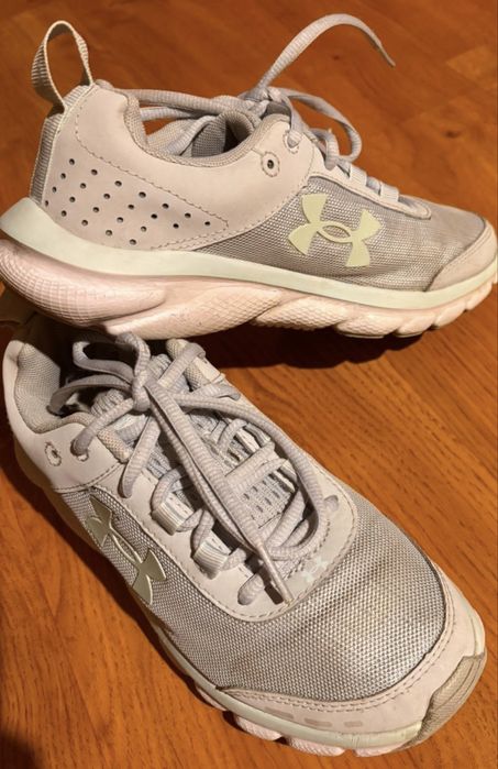Кроссовки under armour, 36 р-р