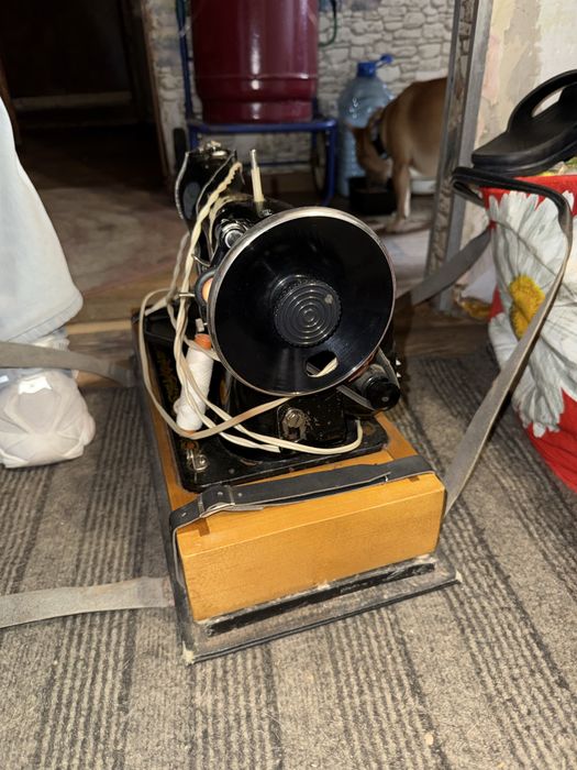 Швейная машинка