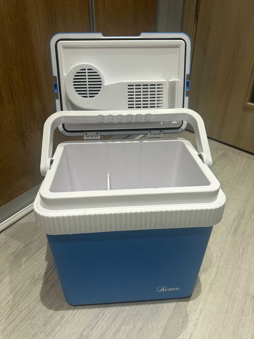 Хладилнa чанта Ardes  - , 26л, 12V-220V топло  студено