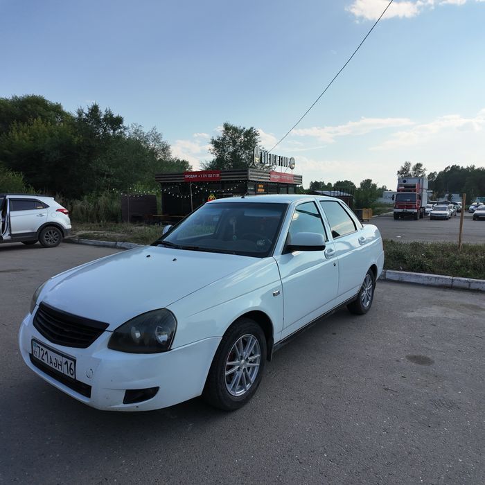 Продам приору 2. 2014 года