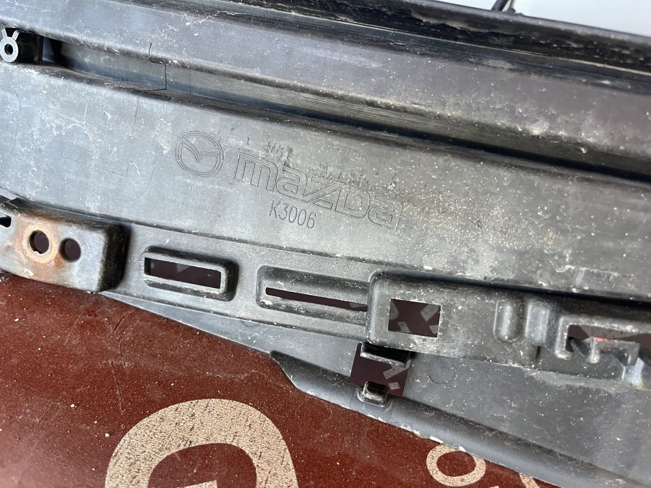 2 броя решетка Mazda CX3