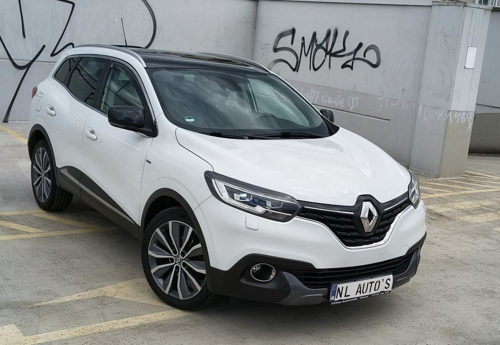 Renault Kadjar BOSE/2017/1.5 DCI/Euro6/Navi/Piele/Panoramic/Pure LED/Incalzire Scaune/Camera/110 CP/KeyLess/Istoric Service/TOP