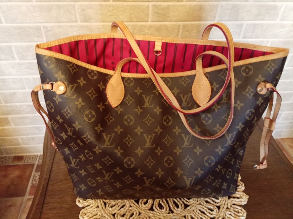 Geanta louis Vuitton
