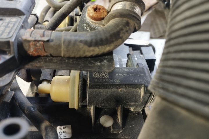 Electrovalva turbo 1K0 906 627 B Volkswagen VW Amarok prima generatie