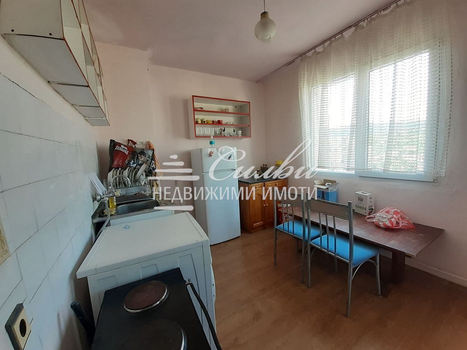 Дава се под наем Едностаен апартамент в Шумен, Болницата - 40 кв.м за 204 € - Снимка #4