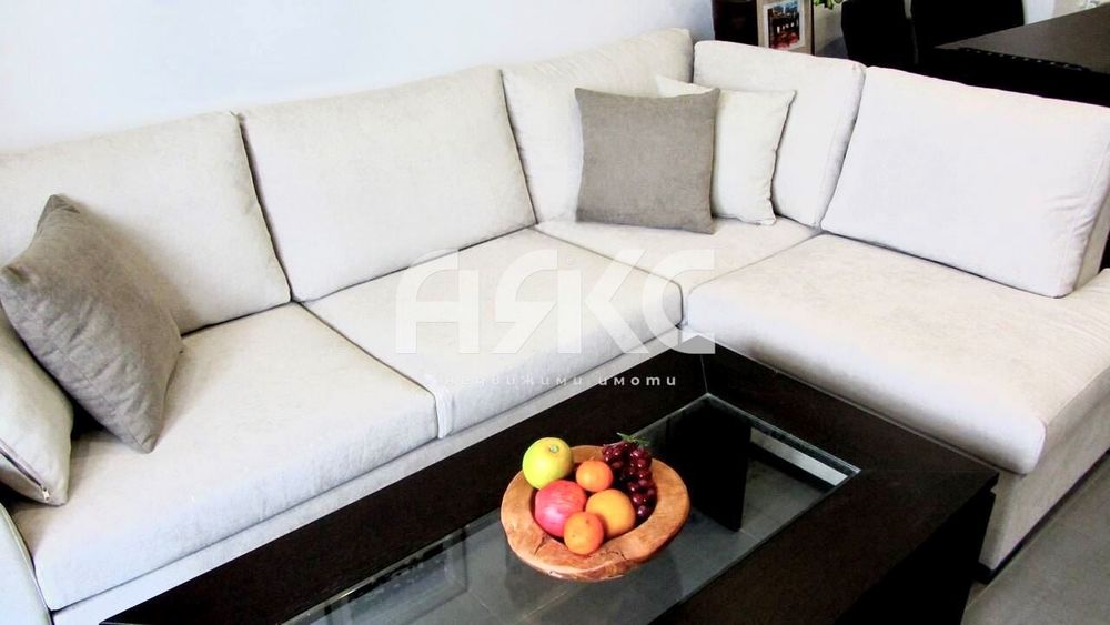 Продава се Четиристаен апартамент в София, Манастирски ливади - 110 кв.м за 1855 €/кв.м - Снимка #2