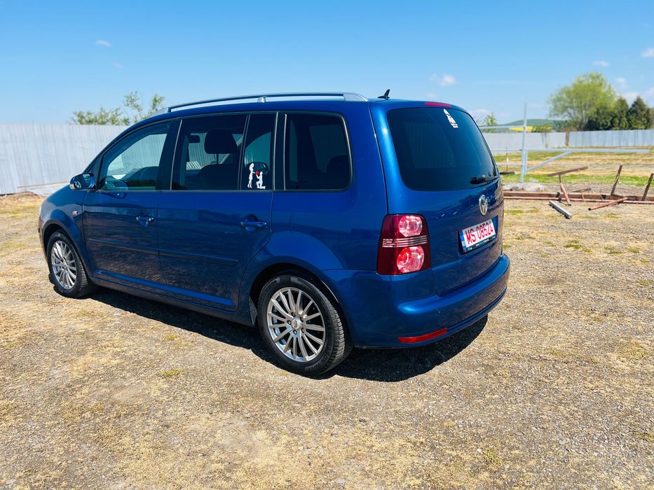 Touran 1.4 TSI 150 cp  r line