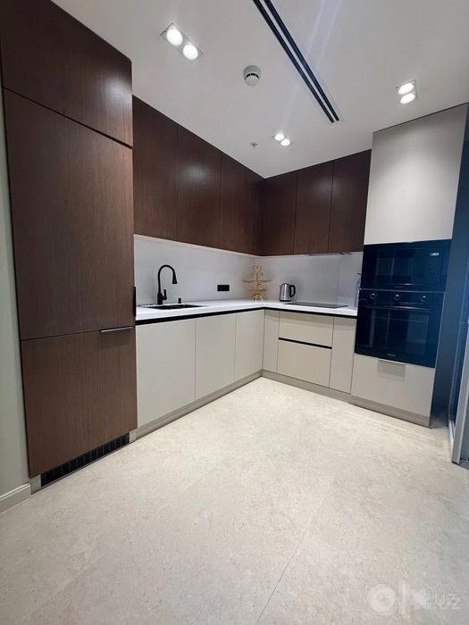 Сдаётся 3-комн ЖК Piramit Tower, 100 м²
