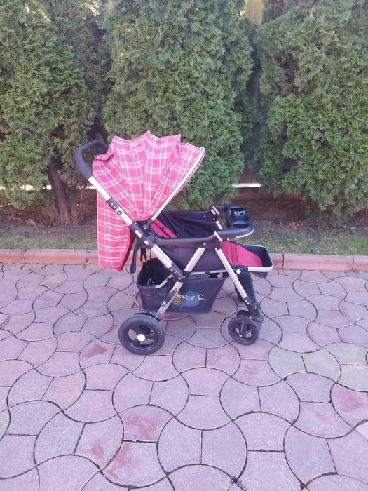 Cărucior copii .
