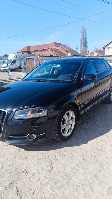 Vând Audi A3 an 2011