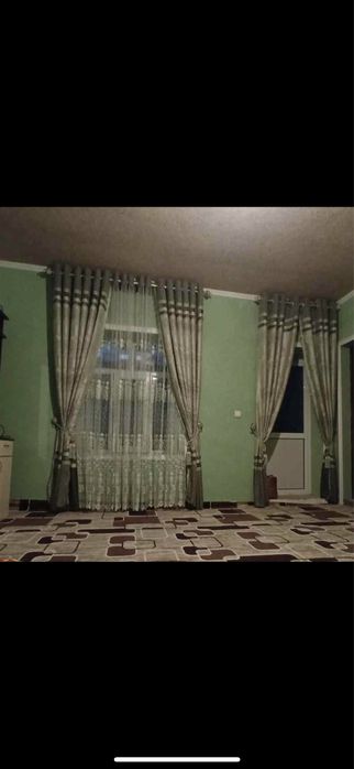 Срочно продаетсия дача в паркенте 12сотих 7комнот