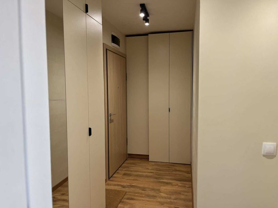 Дава се под наем Двустаен апартамент в София, Банишора - 65 кв.м за 484.5 € - Снимка #4