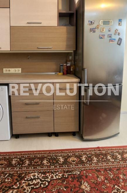 Дава се под наем Едностаен апартамент в Варна, Левски - 25 кв.м за 225 € - Снимка #3