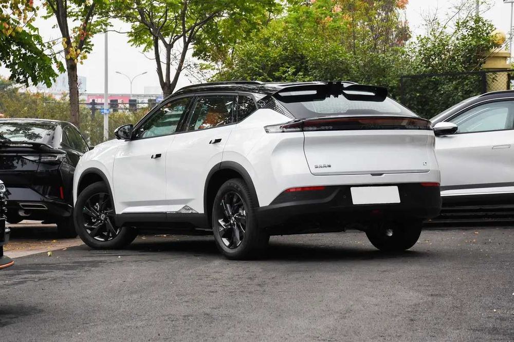 Dongfeng L7  pod zakaz