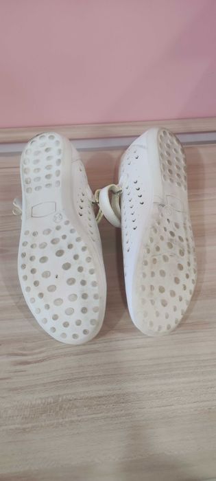 Обувки за момиче