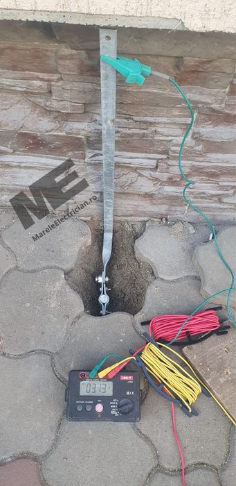 ÎMPĂMÂNTARE CASĂ cu țăruși / electrozi verticali și PRAM la cerere
