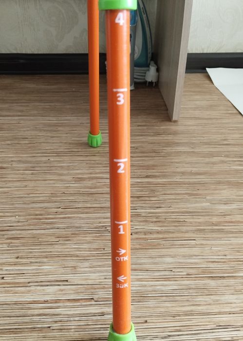 Продам мольберт детский