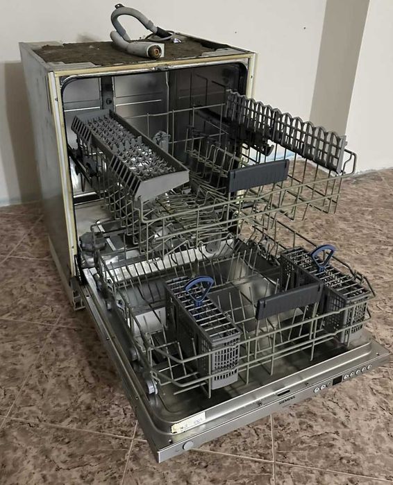 Съдомиялна Siemens S9VT1S 60см пълно вграждане