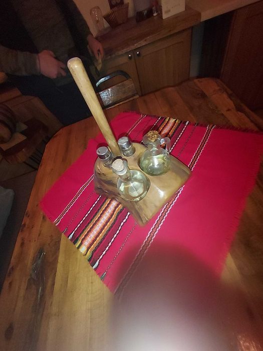 Качествени произведения от дърво за ценители !