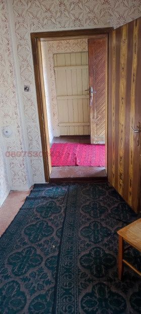 Продава се Къща в с. Стежерово, Област Плевен - 860 кв.м за 24 €/кв.м - Снимка #8