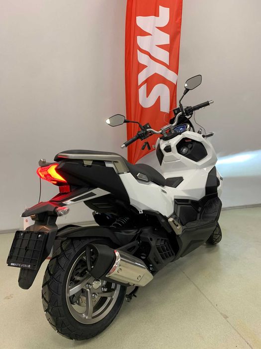 Scuter cu ABS si TCS ! SYM ADX 125 cc, - Adventure , Rate !