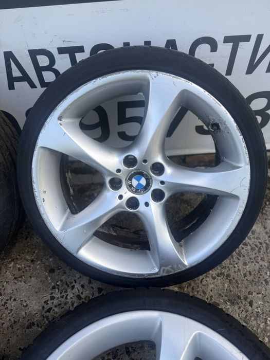Продаваме оригинални джанти с гуми BMW STYLE 230 спорт пакет с перфектни гуми, без заварки но с една цепка