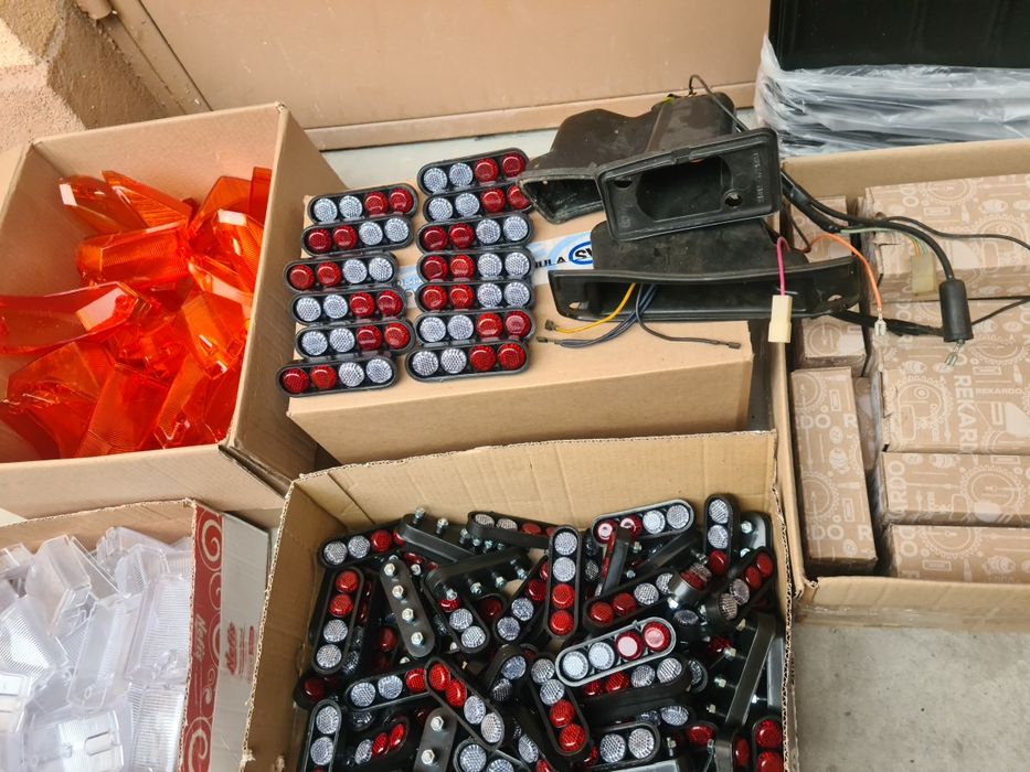 Авточасти лада москвич и други руски коли