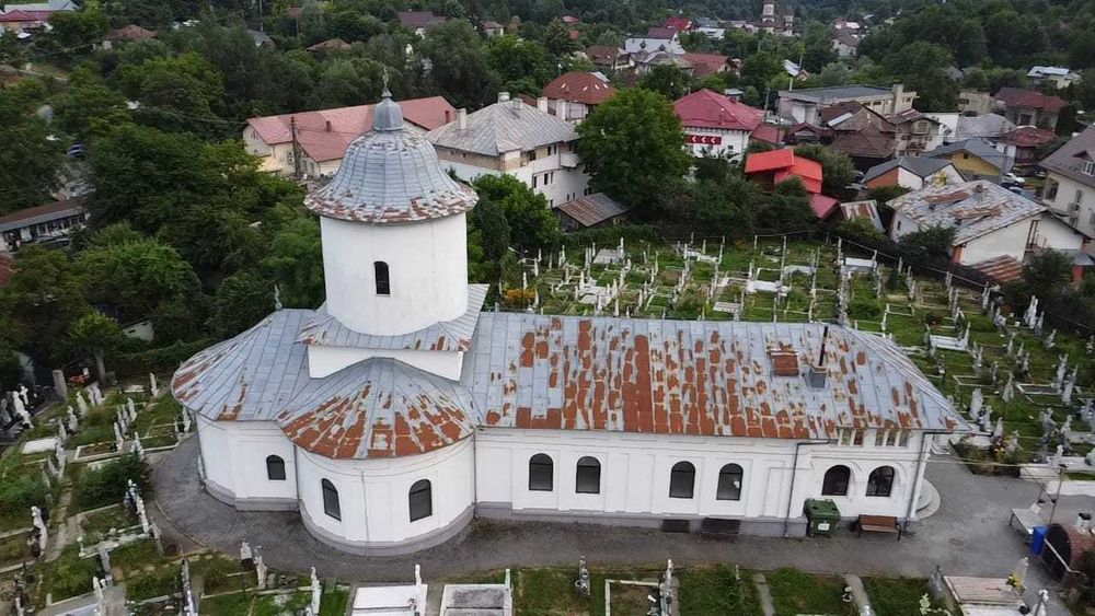 Renovari Acoperis Biserica