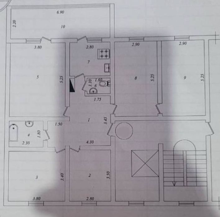 Продается 5 комнатная квартира коробка ул.Чехова