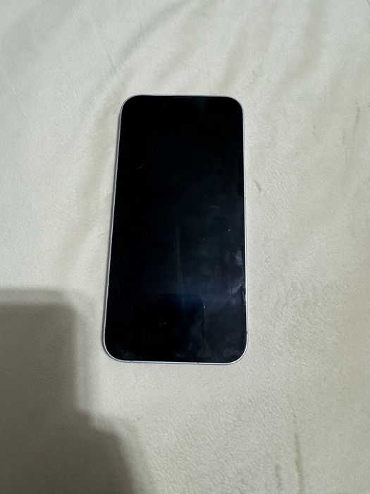 Айфон 14 на 128гб в нормальном состоянии