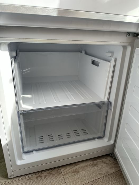 Холодильник BEKO