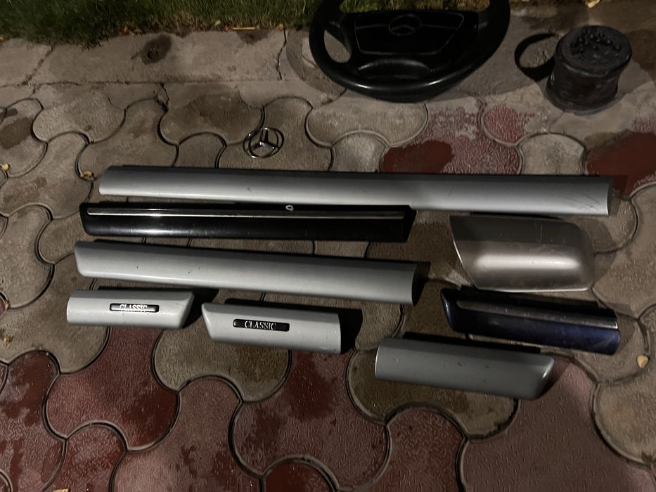 Продам запчасти мерседес w210