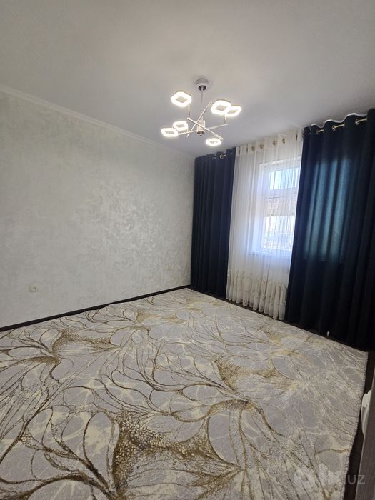3xonalik 5qavatda 5qavatlik yangi gʻishtli domdan kvartira tezda sotil