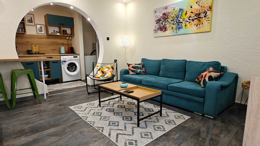 Продава се Етаж от къща в Пловдив, Център - 42 кв.м за 3805 €/кв.м - Снимка #3