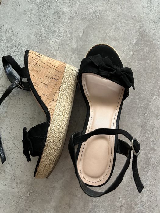 Продам бассоножки 38р