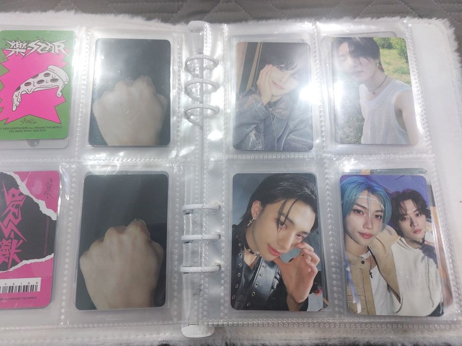Официальные карточки Stray Kids