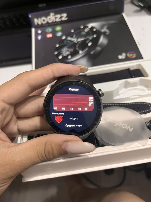 Продам смарт часы с сим картой и камерой