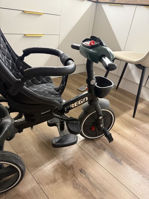 Велосипед трехколесный