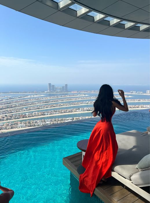 Rochie Cos lunga rosie din In deosebita