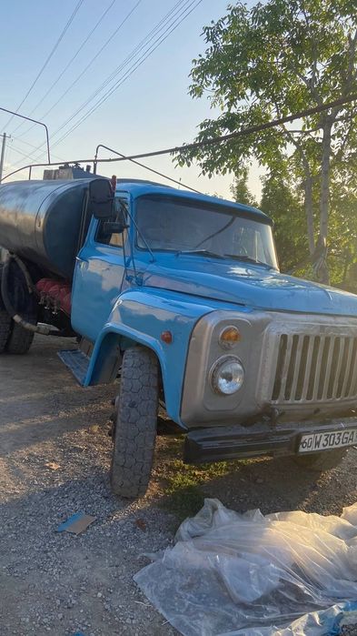 ГАЗ  53 сотилади холати Яхши