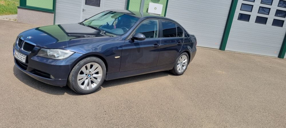 Bmw e90 163 cp 2007