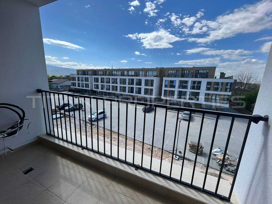 Продава се Тристаен апартамент в Пловдив, Беломорски - 127 кв.м за 1201 €/кв.м - Снимка #9