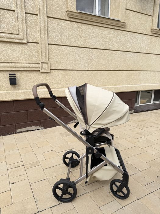 Продам коляску anex eli muse 2в1