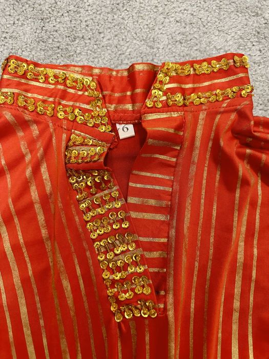 Фолклорен костюм за ориенталски танци - червена галабея