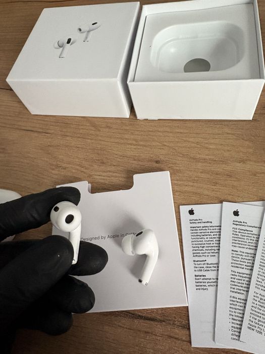 airpods pro 2.