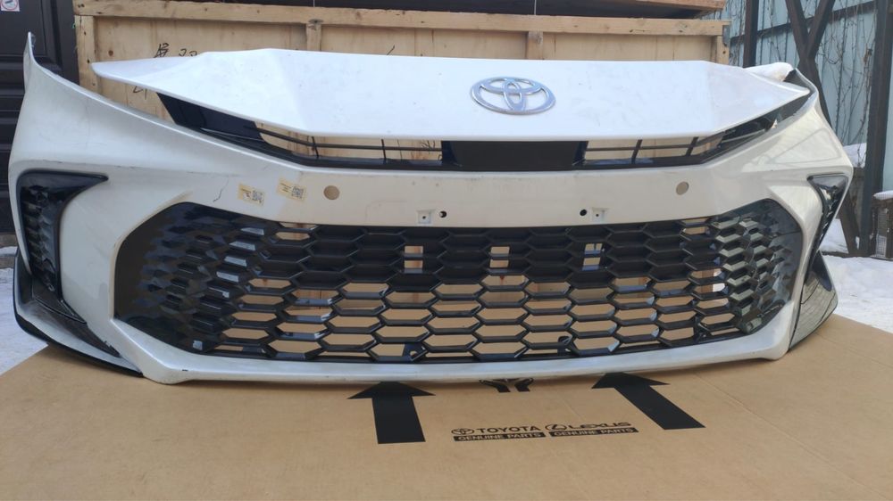 Бампер на Тойота Камри 80