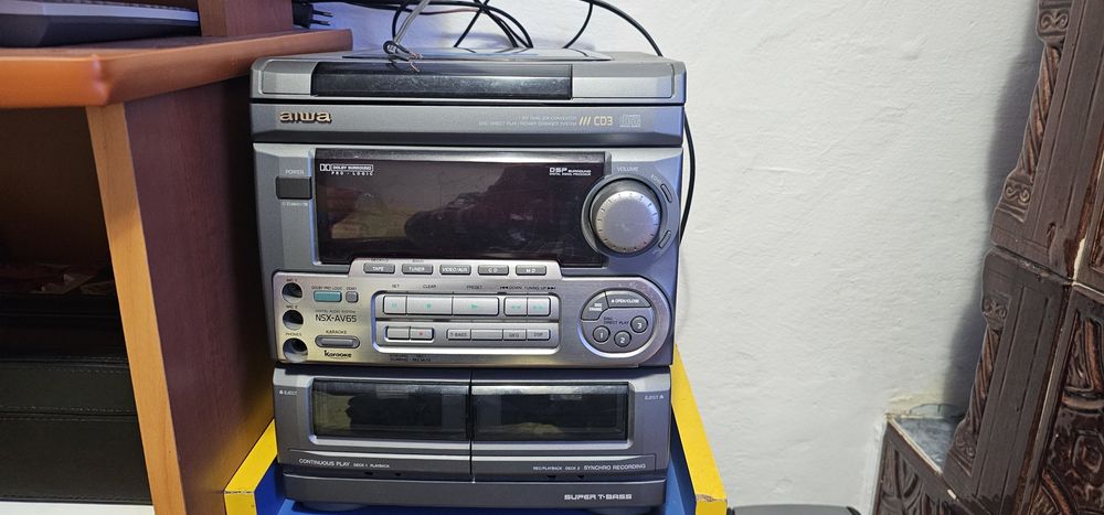 Conbină aiwa, 3cd,radio și double casette