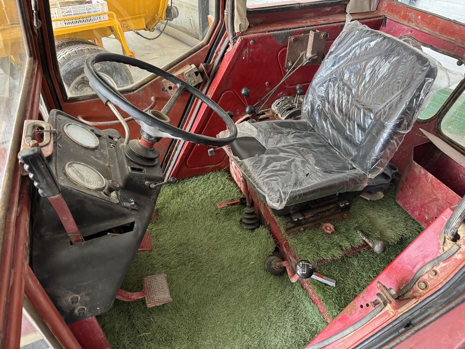 Tractor International 956